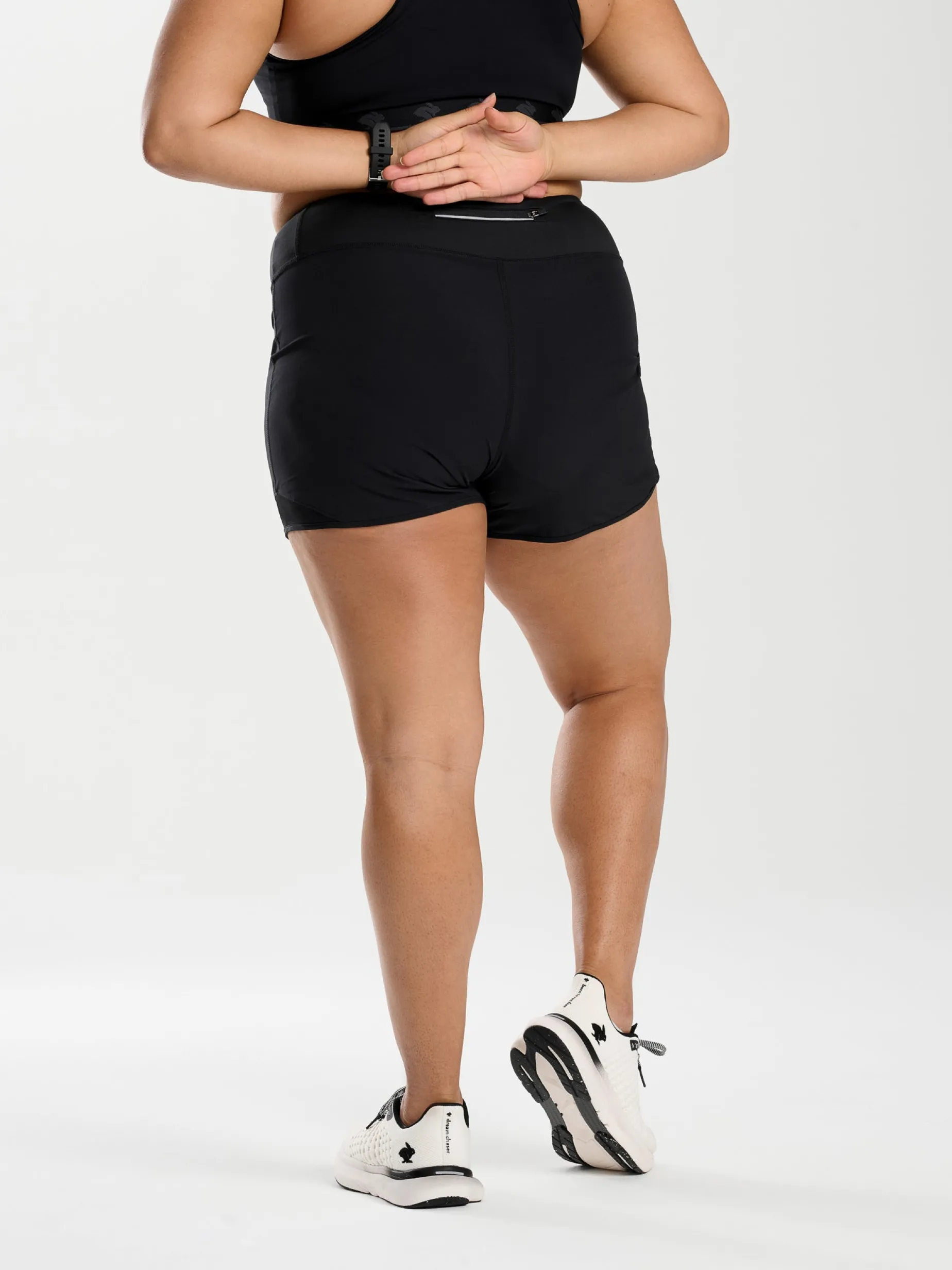 hopper_20.webp Hopper